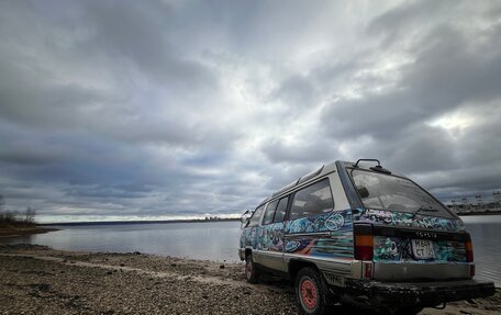 Toyota MasterAce Surf, 1989 год, 420 000 рублей, 6 фотография