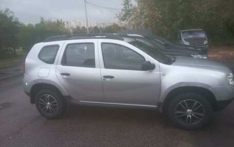 Renault Duster I рестайлинг, 2013 год, 765 000 рублей, 4 фотография