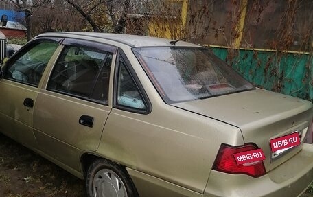 Daewoo Nexia I рестайлинг, 2010 год, 120 000 рублей, 2 фотография