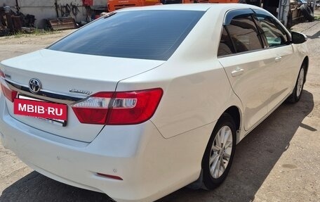 Toyota Camry, 2014 год, 1 830 000 рублей, 3 фотография