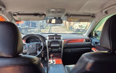 Toyota Camry, 2014 год, 1 830 000 рублей, 7 фотография