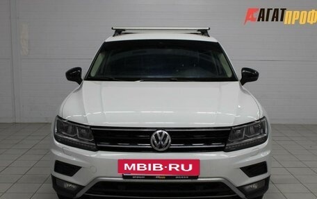 Volkswagen Tiguan II, 2020 год, 1 750 000 рублей, 2 фотография