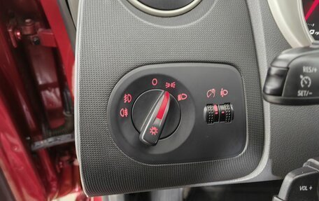 SEAT Ibiza IV рестайлинг 2, 2011 год, 690 000 рублей, 17 фотография