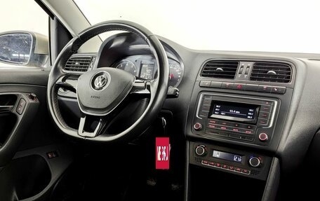 Volkswagen Polo VI (EU Market), 2016 год, 1 040 000 рублей, 9 фотография