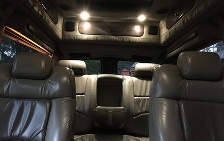 Chevrolet Express II, 2004 год, 1 850 000 рублей, 10 фотография