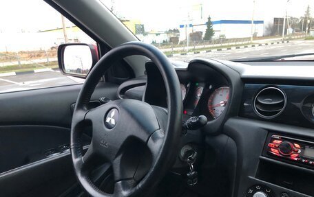 Mitsubishi Outlander III рестайлинг 3, 2003 год, 450 000 рублей, 14 фотография