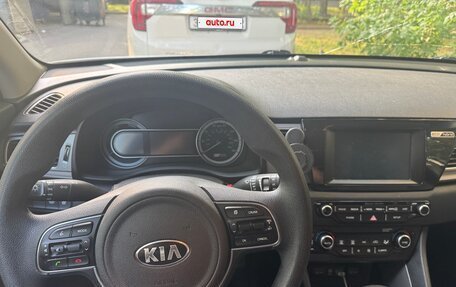 KIA Niro I, 2019 год, 1 650 000 рублей, 7 фотография