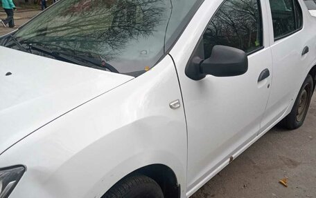 Renault Logan II, 2014 год, 450 000 рублей, 8 фотография