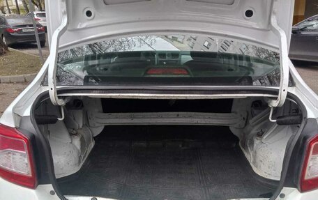 Renault Logan II, 2014 год, 450 000 рублей, 12 фотография