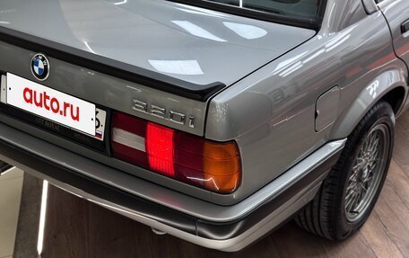 BMW 3 серия, 1989 год, 1 990 000 рублей, 11 фотография