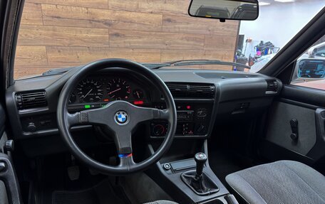 BMW 3 серия, 1989 год, 1 990 000 рублей, 29 фотография