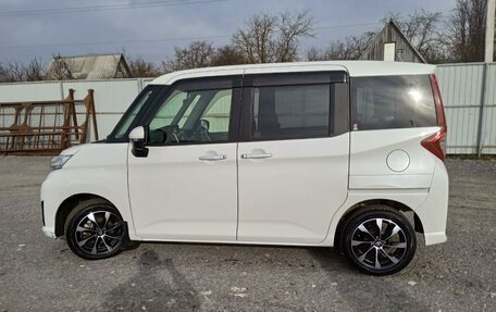 Toyota Roomy I, 2019 год, 1 400 000 рублей, 6 фотография