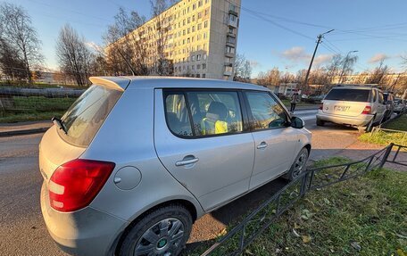 Skoda Fabia II, 2014 год, 800 000 рублей, 5 фотография