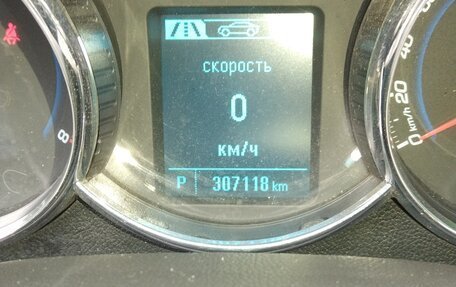 Chevrolet Cruze II, 2014 год, 640 000 рублей, 4 фотография