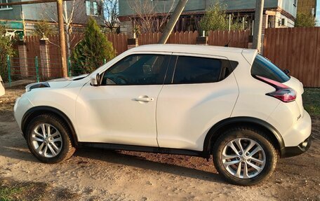 Nissan Juke II, 2015 год, 1 050 000 рублей, 2 фотография