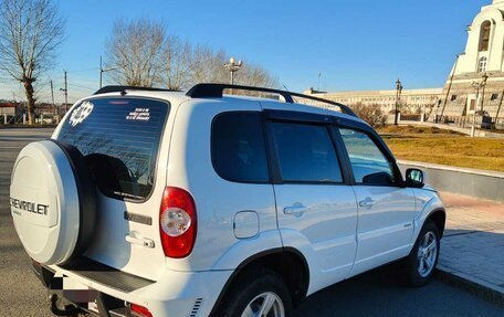 Chevrolet Niva I рестайлинг, 2015 год, 760 000 рублей, 5 фотография