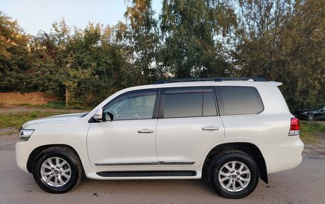 Toyota Land Cruiser 200, 2016 год, 6 300 000 рублей, 8 фотография