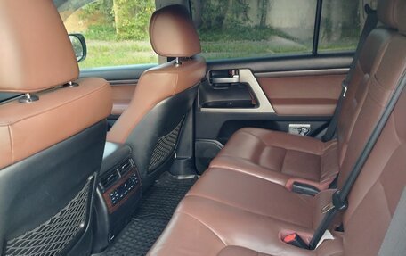 Toyota Land Cruiser 200, 2016 год, 6 300 000 рублей, 11 фотография