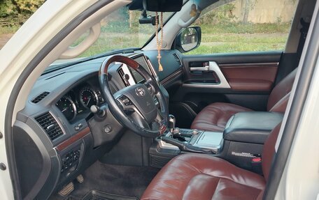 Toyota Land Cruiser 200, 2016 год, 6 300 000 рублей, 9 фотография