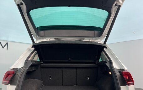 Volkswagen Tiguan II, 2020 год, 2 890 000 рублей, 9 фотография