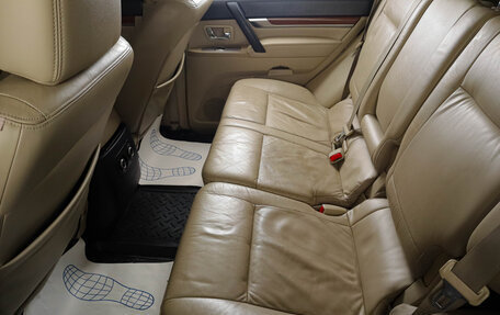 Mitsubishi Pajero IV, 2007 год, 1 359 000 рублей, 21 фотография