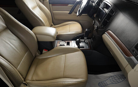 Mitsubishi Pajero IV, 2007 год, 1 359 000 рублей, 18 фотография