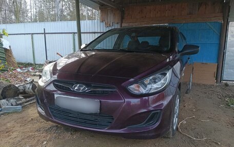 Hyundai Solaris II рестайлинг, 2012 год, 650 000 рублей, 4 фотография