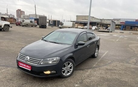 Volkswagen Passat B7, 2013 год, 950 000 рублей, 1 фотография