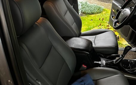 Toyota Land Cruiser Prado 120 рестайлинг, 2007 год, 2 498 000 рублей, 4 фотография