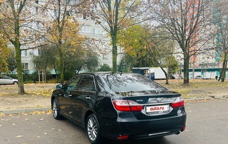 Toyota Camry, 2017 год, 1 780 000 рублей, 10 фотография