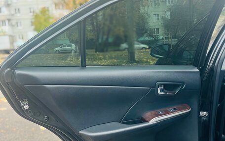 Toyota Camry, 2017 год, 1 780 000 рублей, 34 фотография