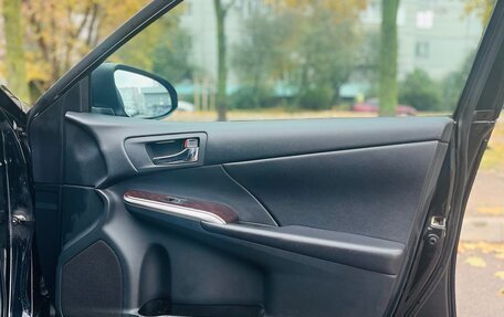 Toyota Camry, 2017 год, 1 780 000 рублей, 36 фотография