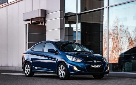 Hyundai Solaris II рестайлинг, 2011 год, 700 000 рублей, 5 фотография