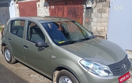 Renault Sandero I, 2010 год, 820 000 рублей, 1 фотография