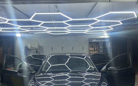 Toyota Camry, 2018 год, 1 900 000 рублей, 1 фотография