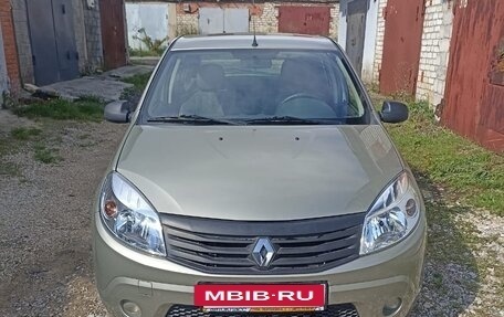 Renault Sandero I, 2010 год, 820 000 рублей, 3 фотография