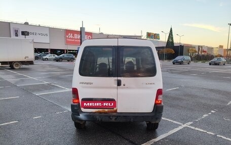 Peugeot Partner II рестайлинг 2, 2005 год, 490 000 рублей, 4 фотография