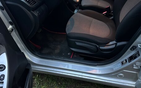 Hyundai Solaris II рестайлинг, 2013 год, 790 000 рублей, 13 фотография