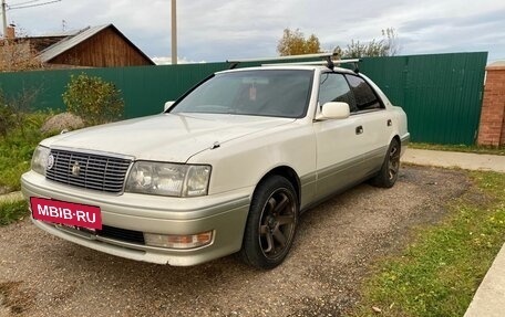 Toyota Crown, 1998 год, 650 000 рублей, 12 фотография