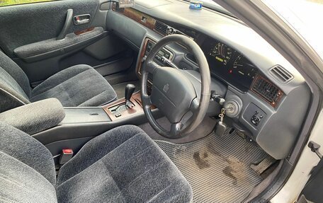 Toyota Crown, 1998 год, 650 000 рублей, 24 фотография