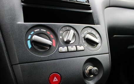 Mitsubishi Outlander III рестайлинг 3, 2006 год, 549 000 рублей, 10 фотография