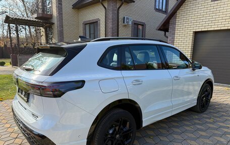 Volkswagen Tiguan, 2025 год, 4 750 000 рублей, 13 фотография