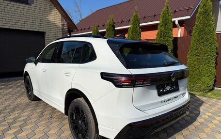 Volkswagen Tiguan, 2025 год, 4 750 000 рублей, 10 фотография