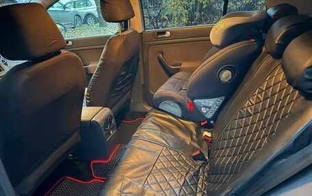 Volkswagen Golf Plus I, 2008 год, 600 000 рублей, 9 фотография