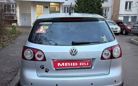 Volkswagen Golf Plus I, 2008 год, 600 000 рублей, 2 фотография