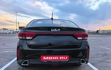 KIA Rio IV, 2021 год, 1 750 000 рублей, 4 фотография