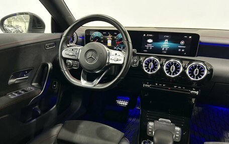 Mercedes-Benz CLA, 2020 год, 3 190 000 рублей, 27 фотография