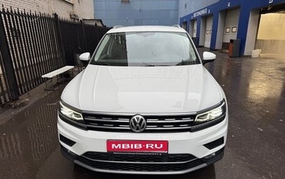 Volkswagen Tiguan II, 2018 год, 2 850 000 рублей, 1 фотография