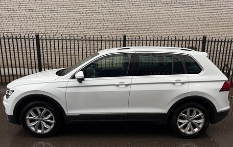 Volkswagen Tiguan II, 2018 год, 2 850 000 рублей, 4 фотография