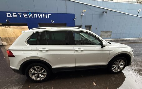 Volkswagen Tiguan II, 2018 год, 2 850 000 рублей, 8 фотография